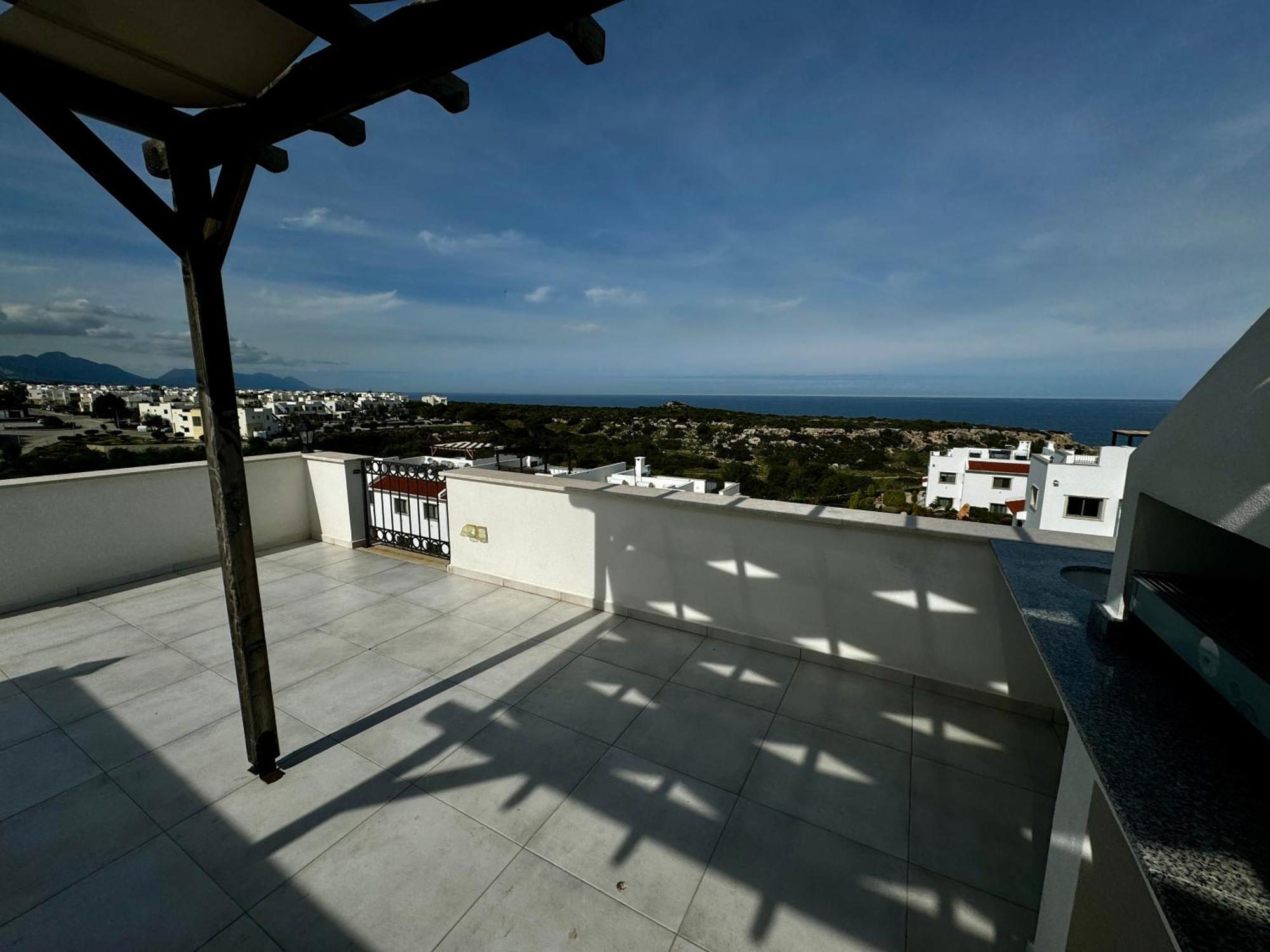 Carrington Holidays Kyrenia  Eksteriør billede