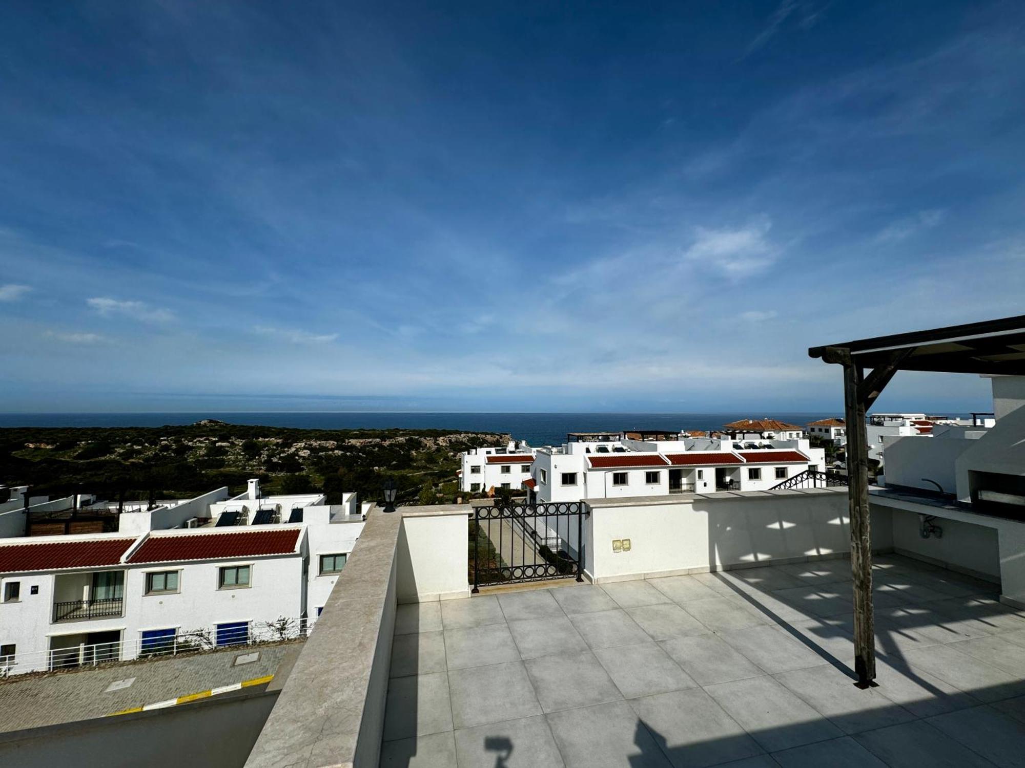 Carrington Holidays Kyrenia  Eksteriør billede